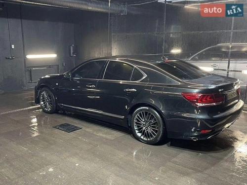 Lexus
