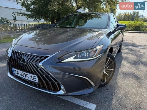 Lexus