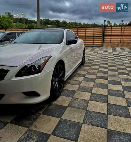 Infiniti
