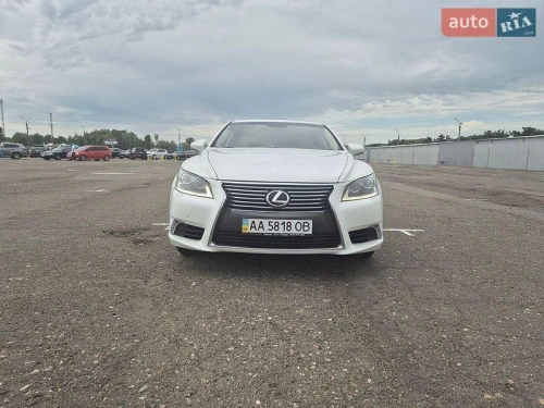 Lexus