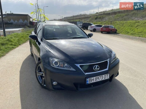 Lexus