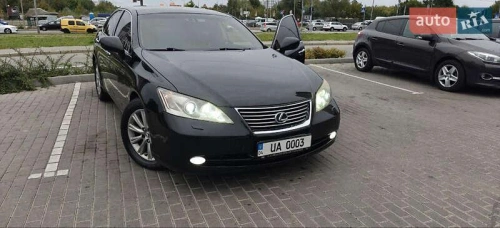 Lexus