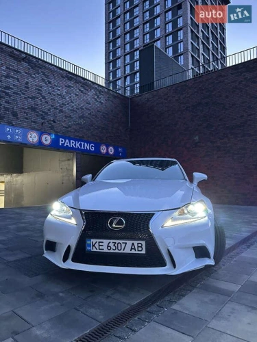 Lexus