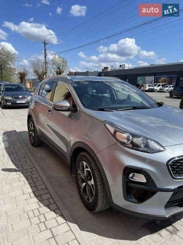 Kia