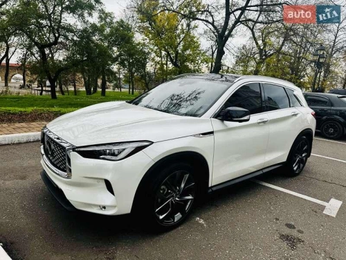 Infiniti