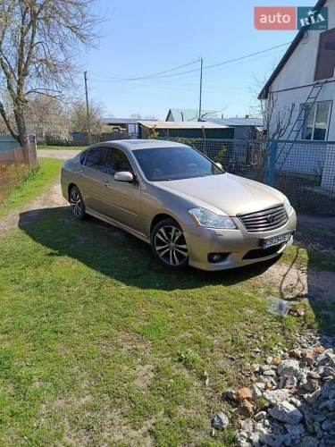 Infiniti