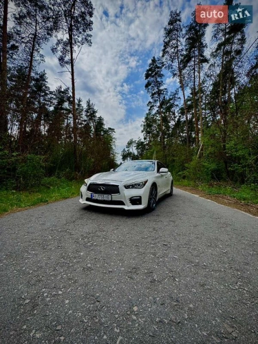 Infiniti