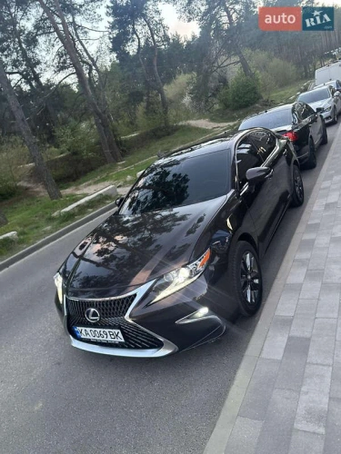 Lexus