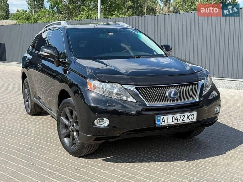 Lexus