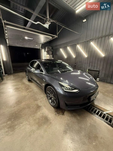 Tesla