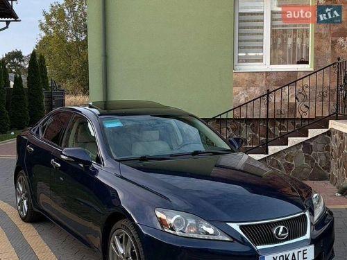 Lexus