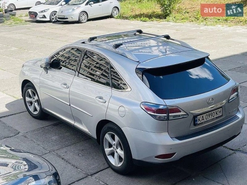 Lexus