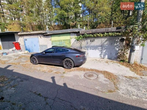 Tesla