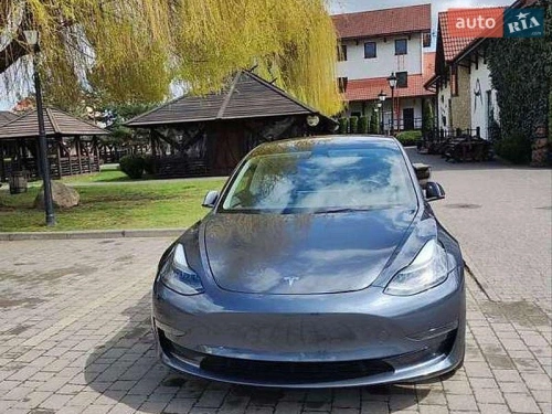 Tesla