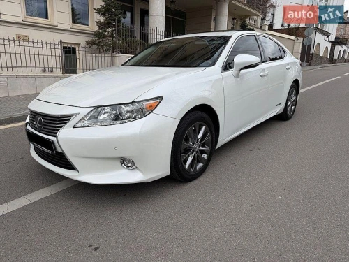 Lexus