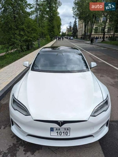 Tesla
