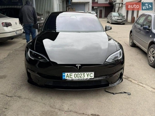 Tesla