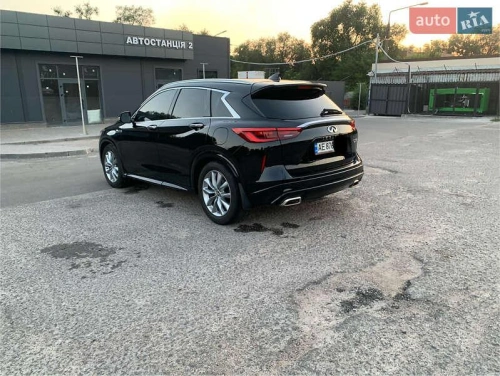 Infiniti