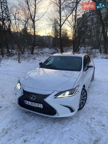 Lexus