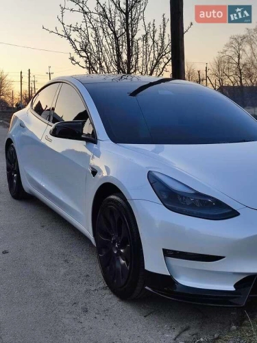 Tesla