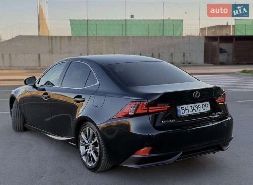 Lexus
