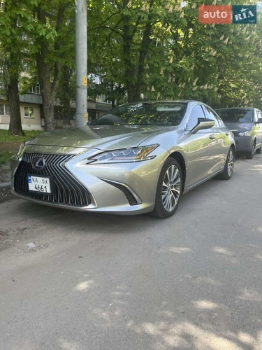 Lexus