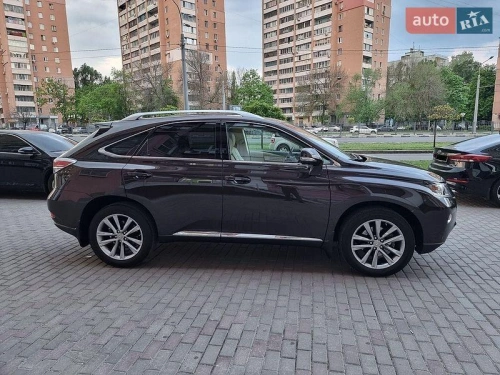 Lexus