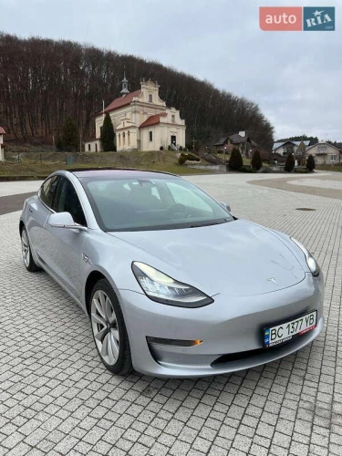 Tesla