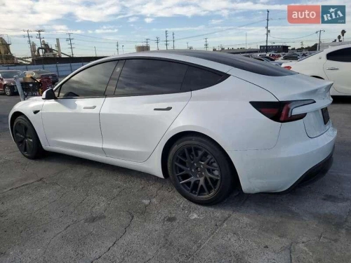Tesla