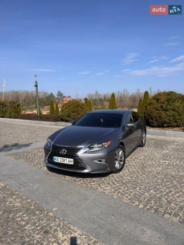 Lexus