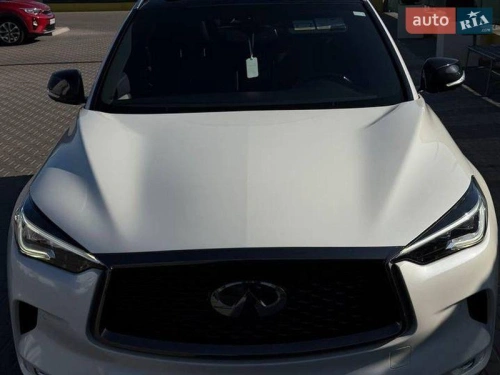 Infiniti