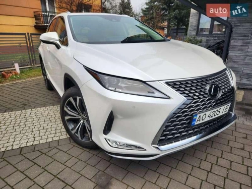 Lexus
