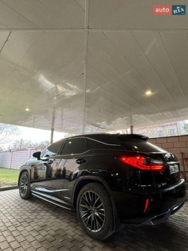 Lexus