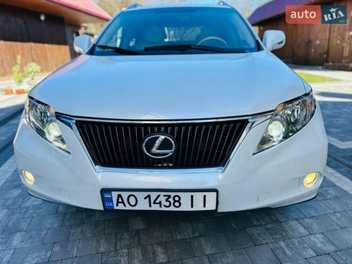 Lexus