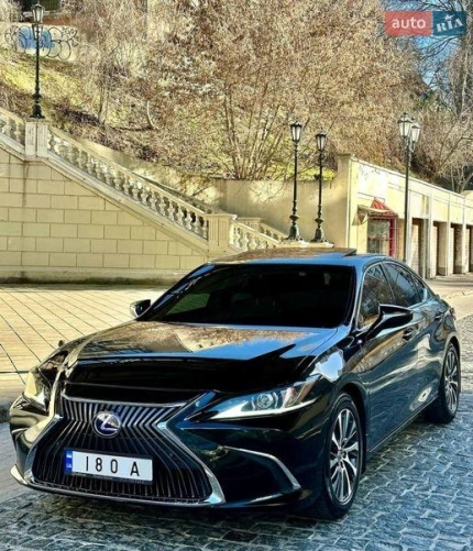 Lexus