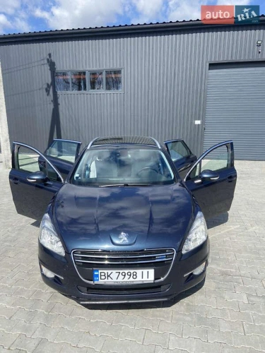 Peugeot