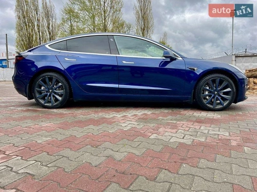 Tesla