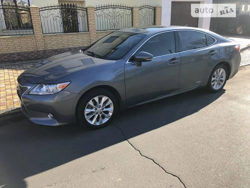 Lexus