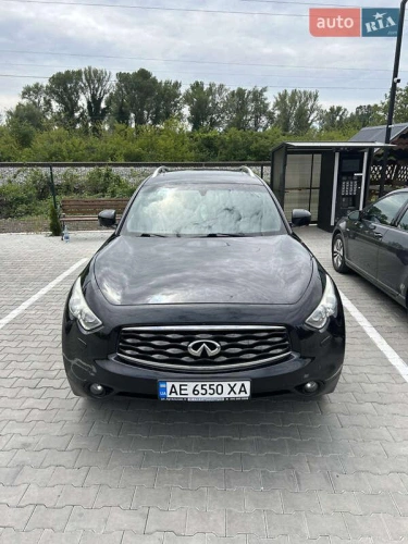 Infiniti