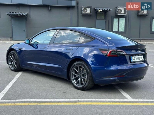 Tesla