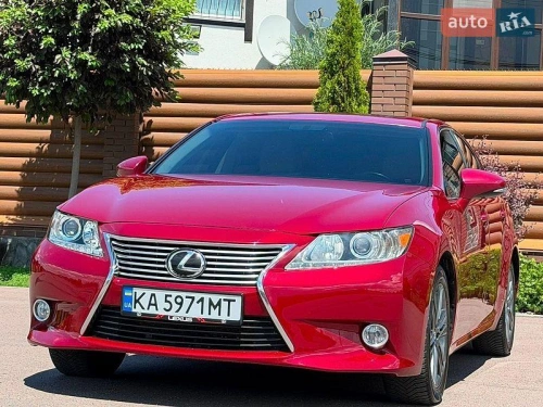 Lexus