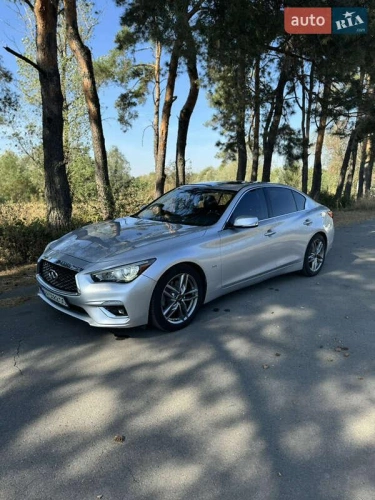 Infiniti
