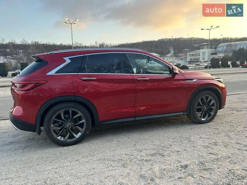 Infiniti