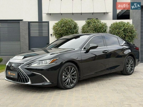 Lexus