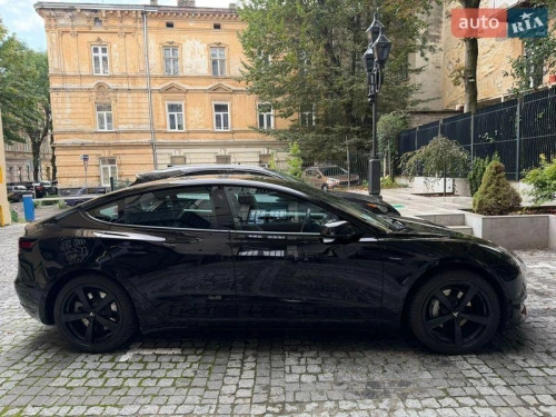 Tesla