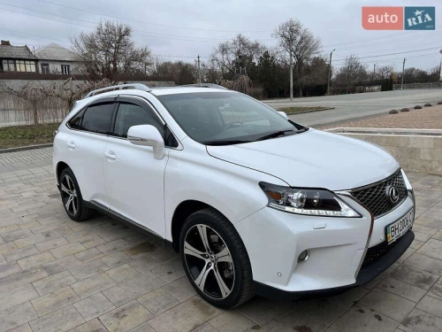 Lexus