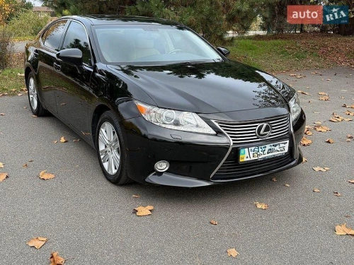 Lexus