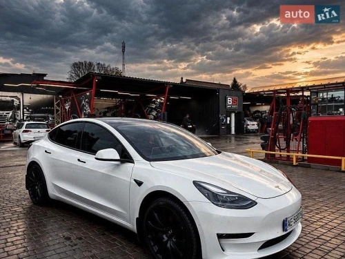 Tesla