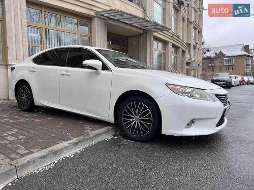 Lexus