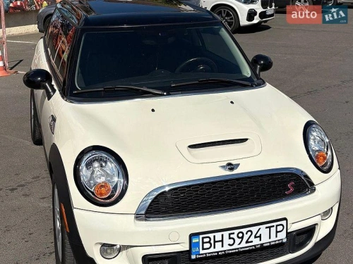 MINI